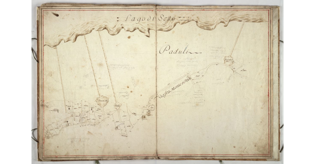 [Beni compresi tra la via Pubblica a sinistra e il porto delle Guerciete a destra nel comprensorio del lago di Sesto o Bientina]